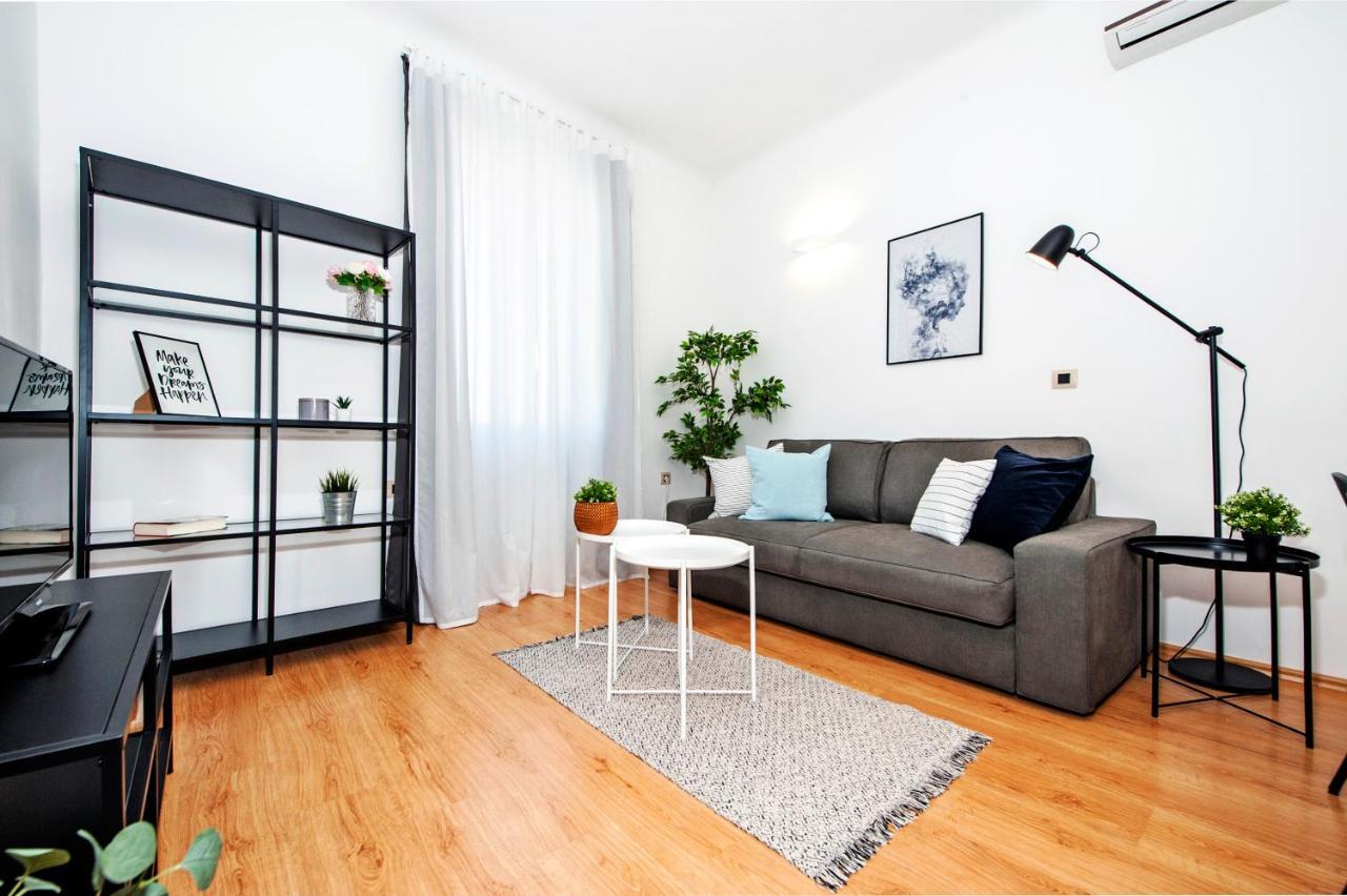 Apartment Mimi Ровінь Екстер'єр фото
