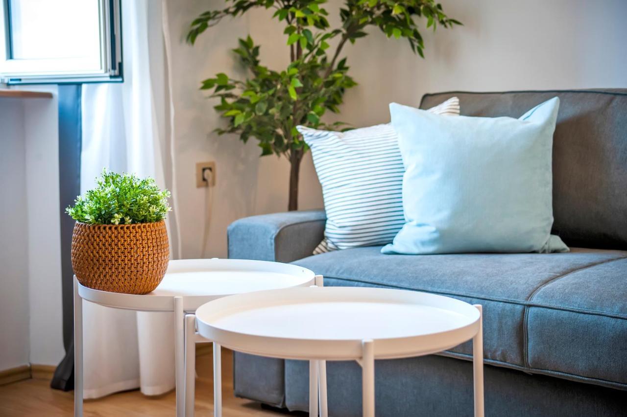 Apartment Mimi Ровінь Екстер'єр фото
