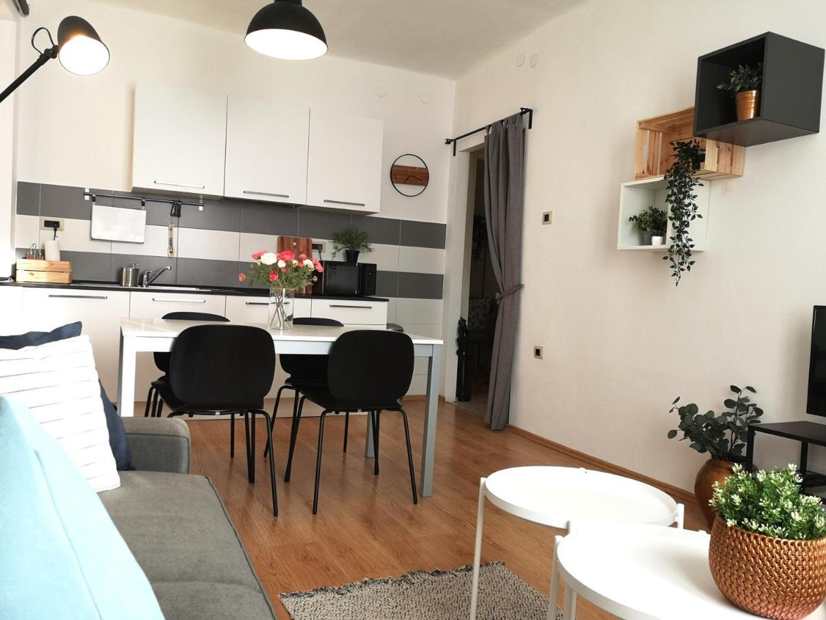 Apartment Mimi Ровінь Екстер'єр фото