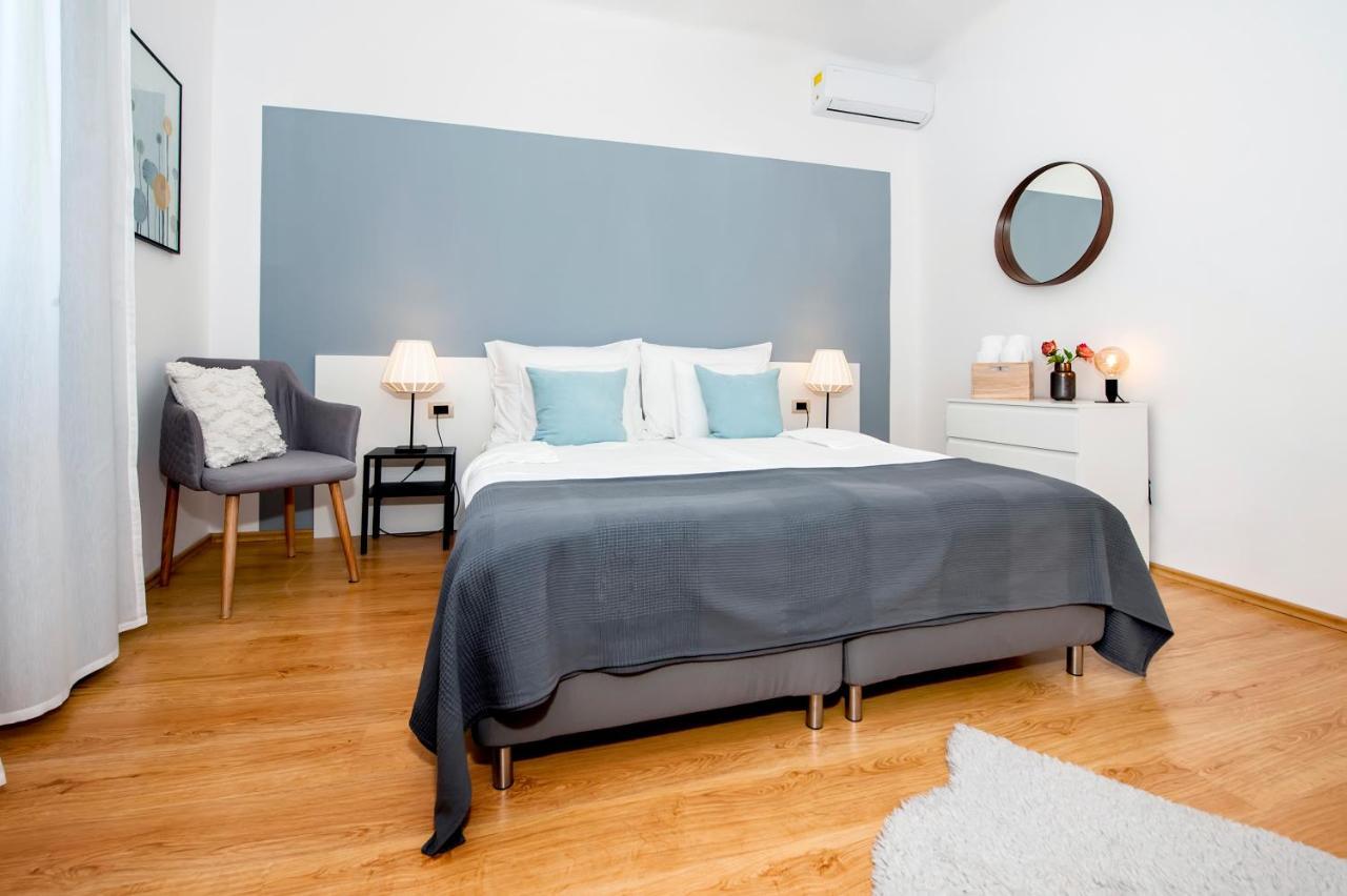 Apartment Mimi Ровінь Екстер'єр фото