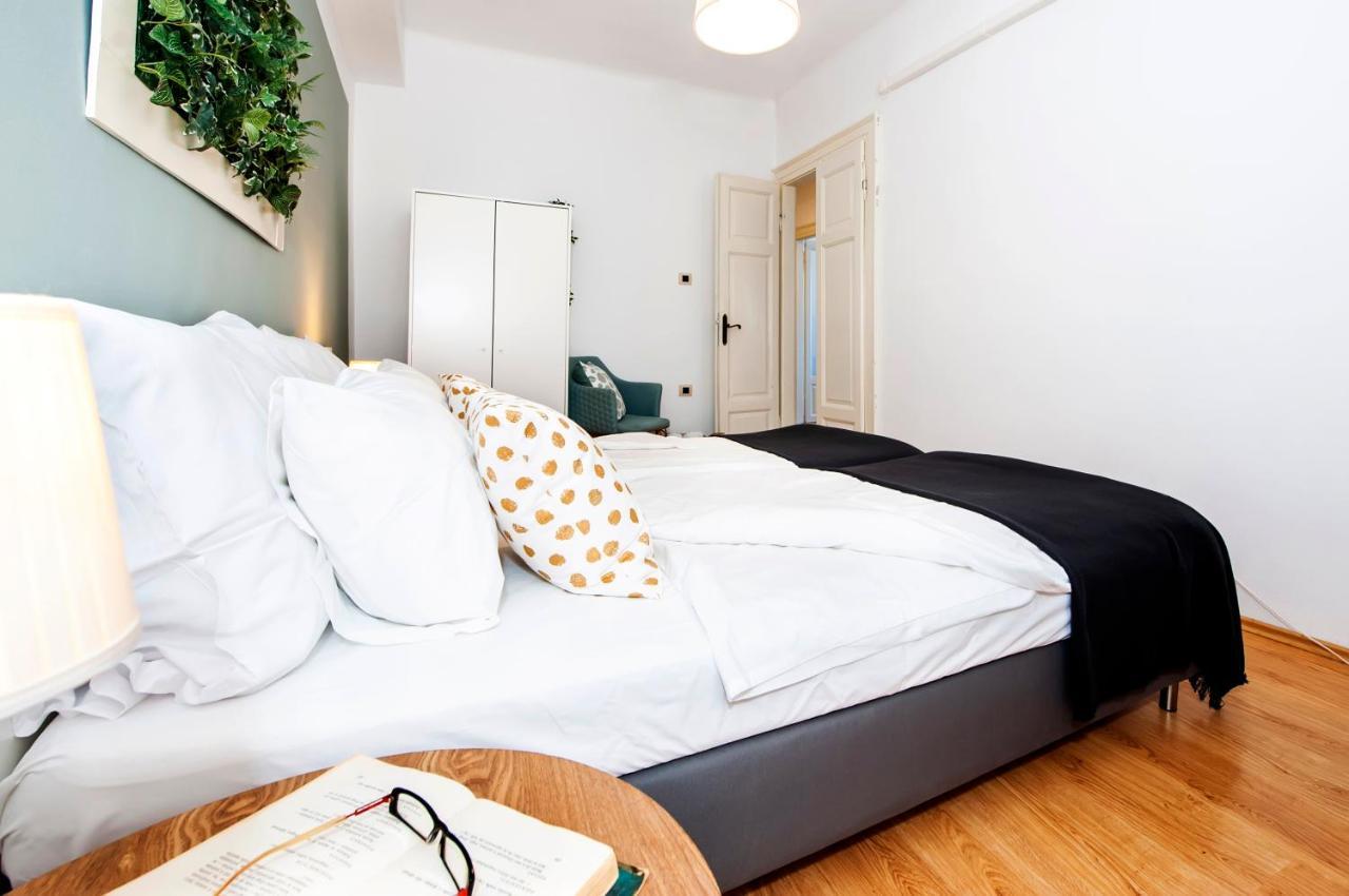 Apartment Mimi Ровінь Екстер'єр фото